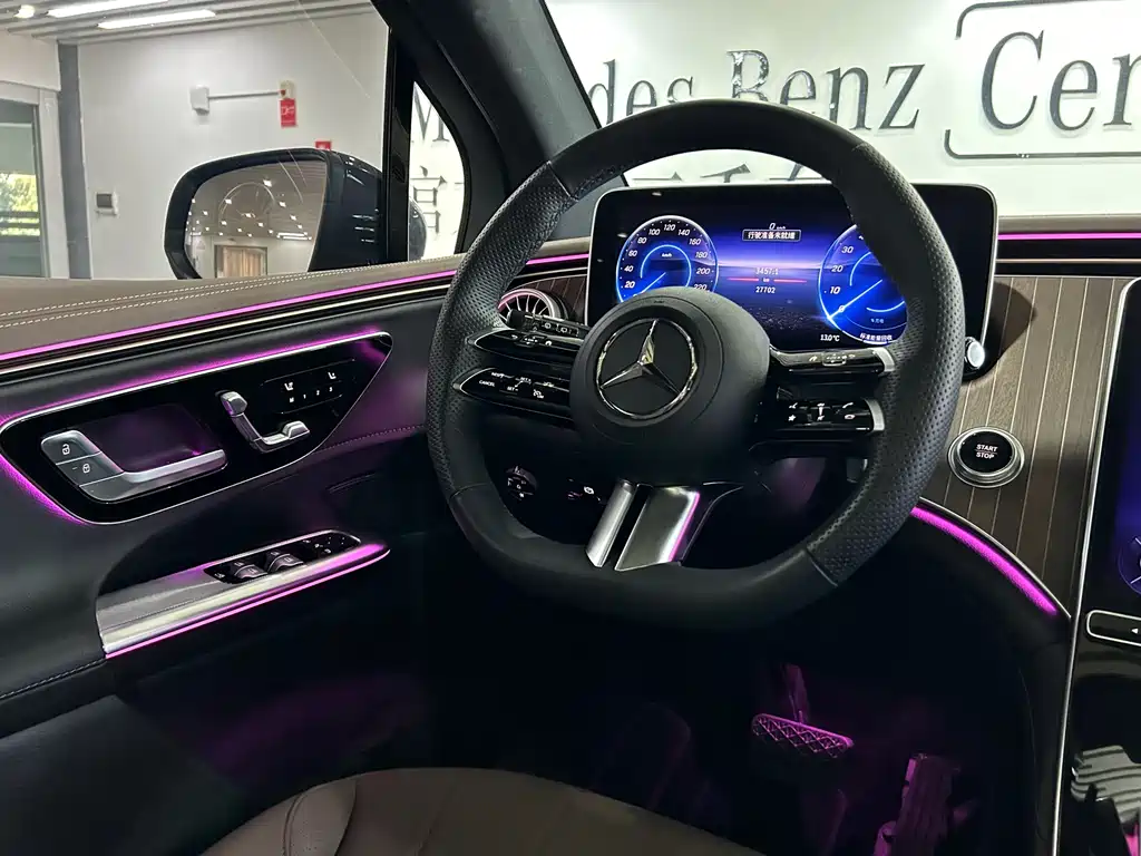 MERCEDES-BENZ EQE SUV