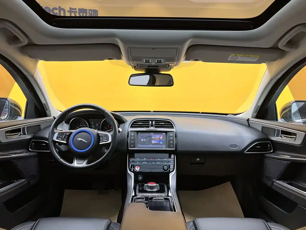 Jaguar XEL — миниатюра 32