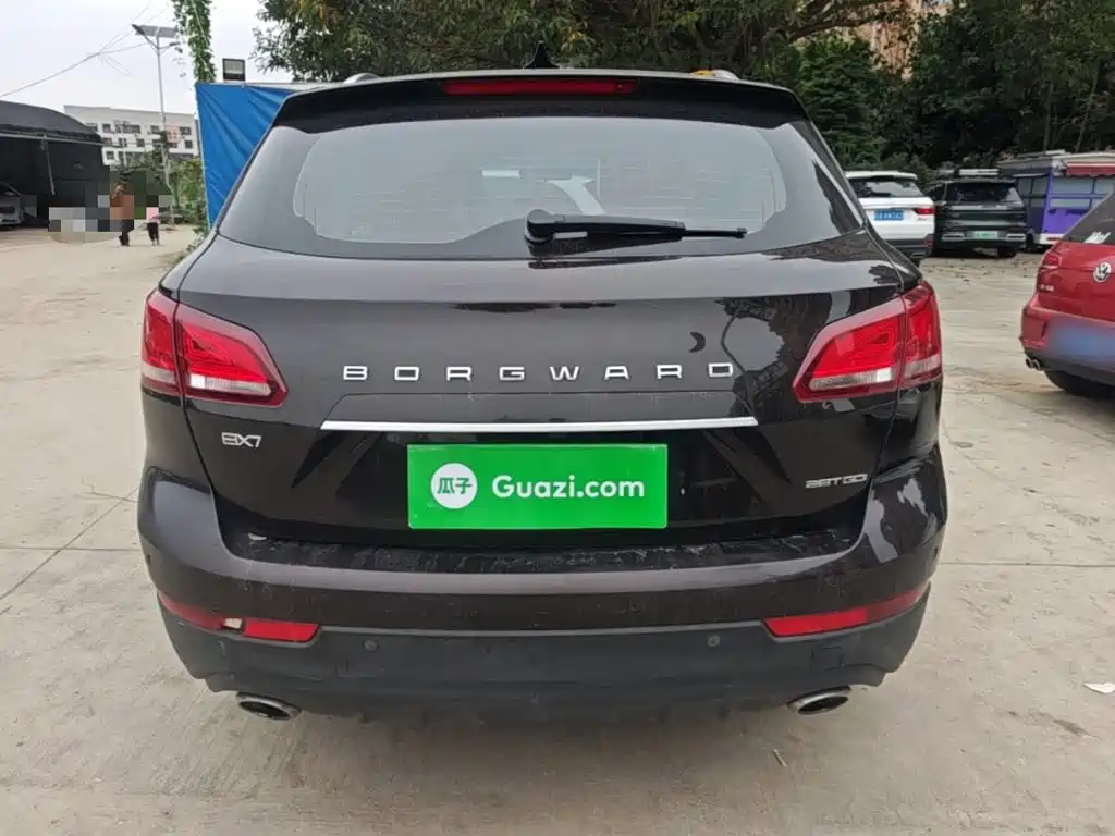 Borgward BX7 — миниатюра 6