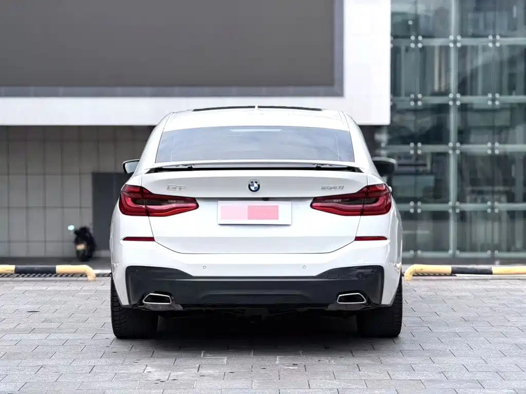 BMW 6 Series GT — миниатюра 9