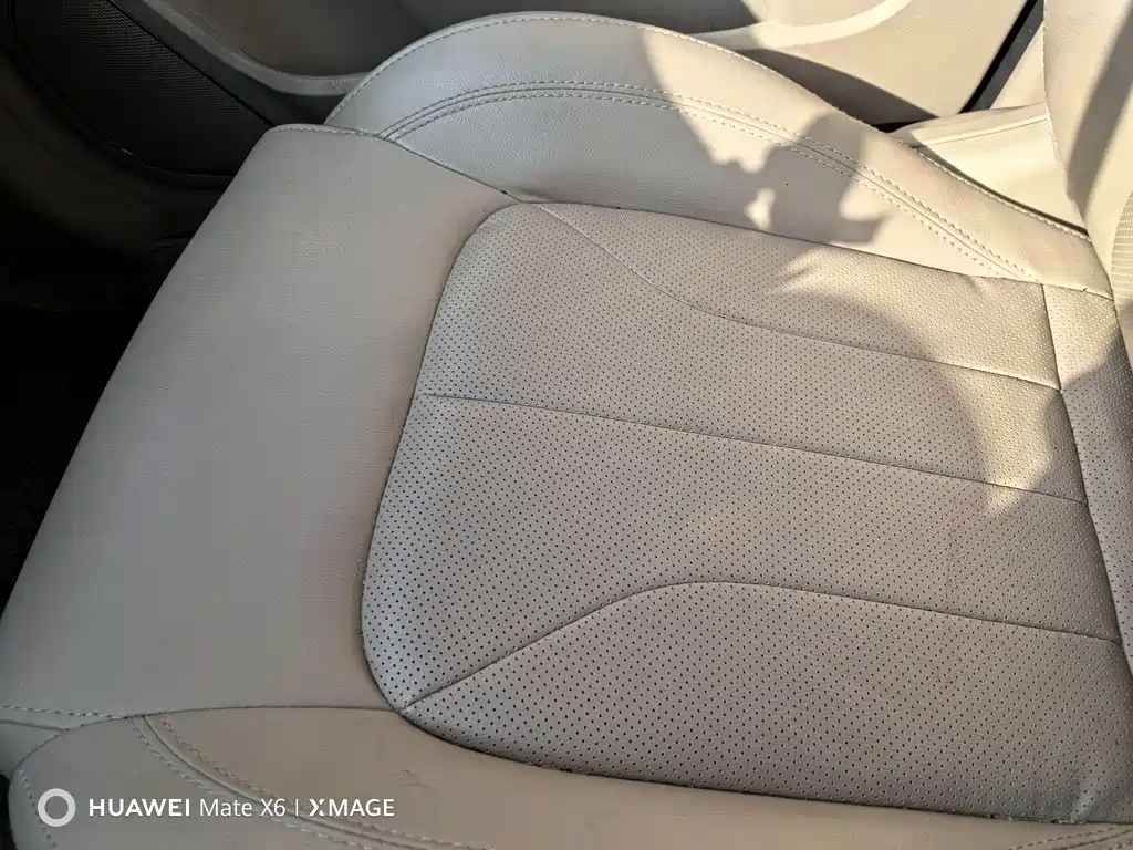 GEELY AUTOMOBILE EMGRAND