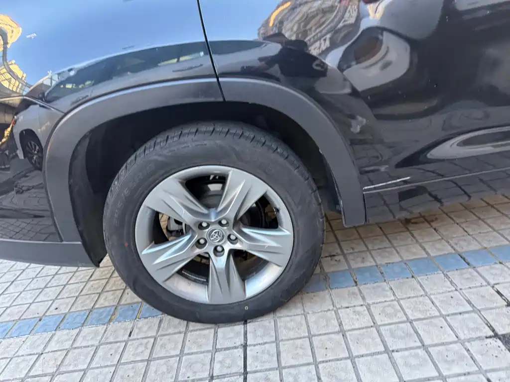 Toyota Highlander — миниатюра 12