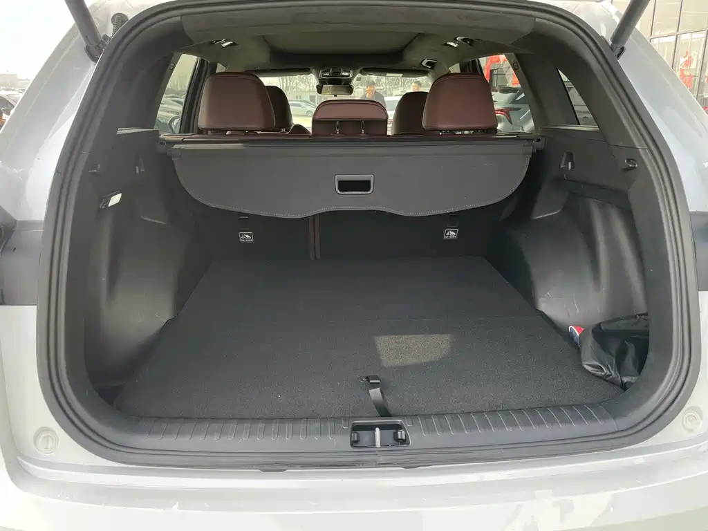 GEELY AUTOMOBILE XINGYUE L