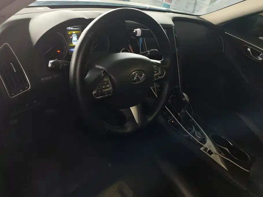 Infiniti Q50L — миниатюра 11