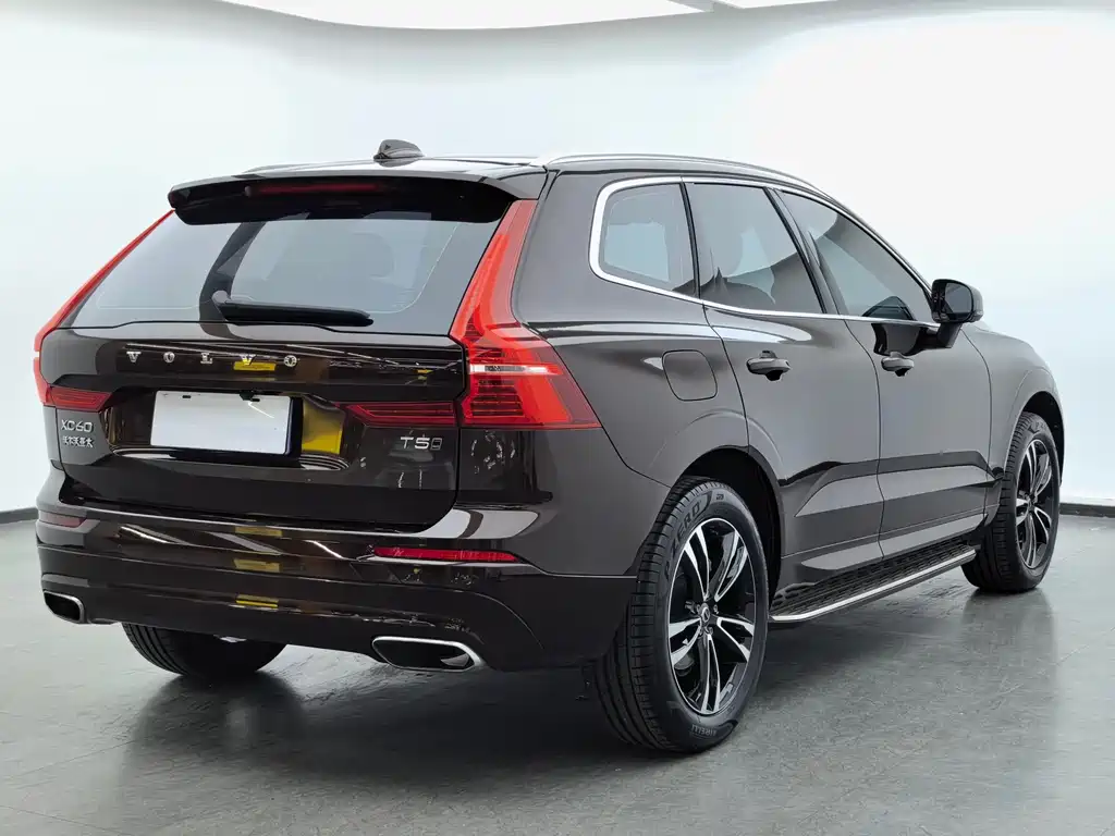 Volvo XC60 2018 T5