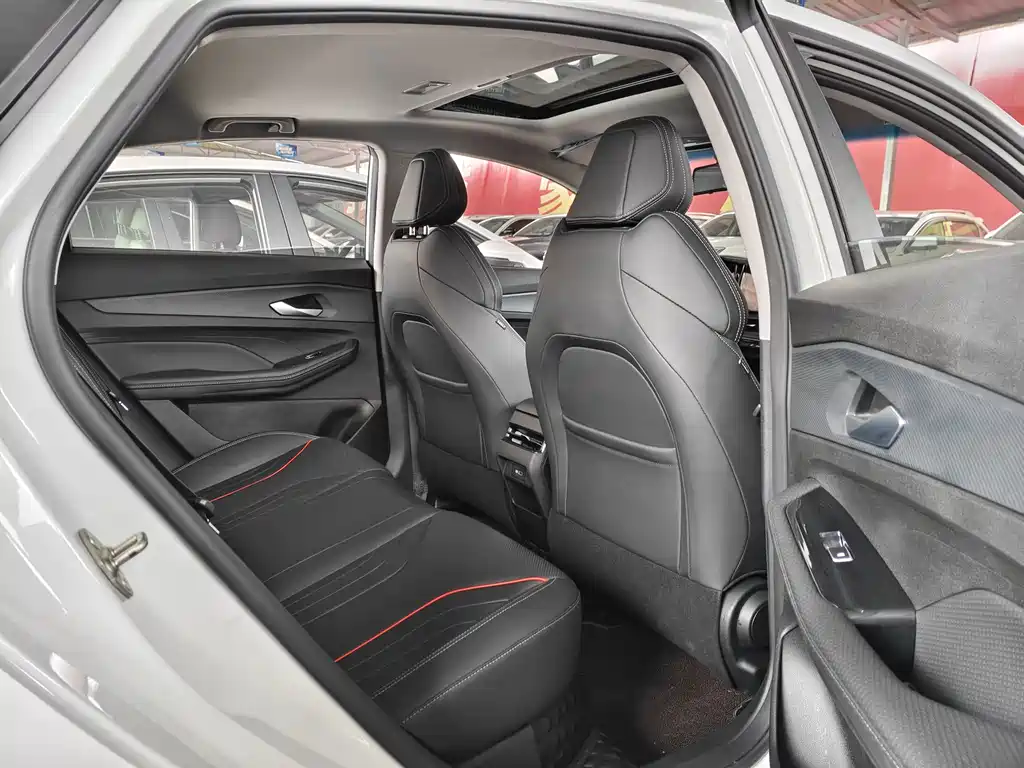 Geely Binrui — миниатюра 7