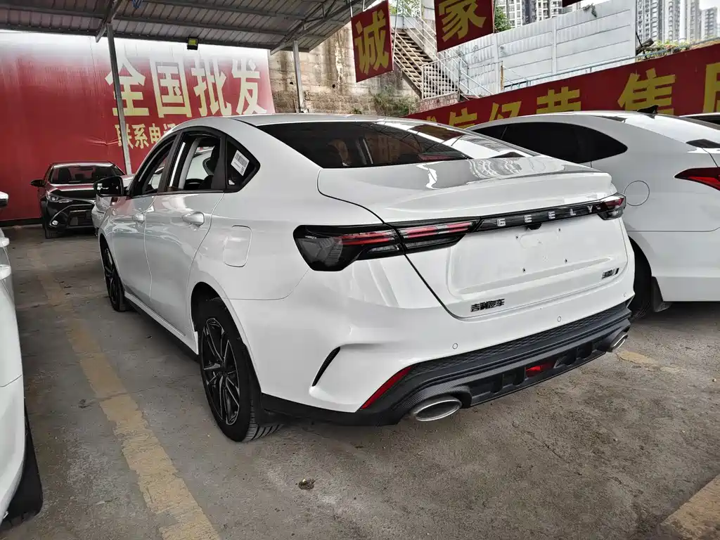 Geely Binrui — миниатюра 9