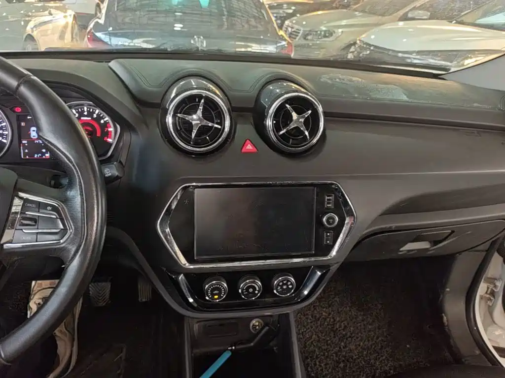 Soueast DX3 — миниатюра 13