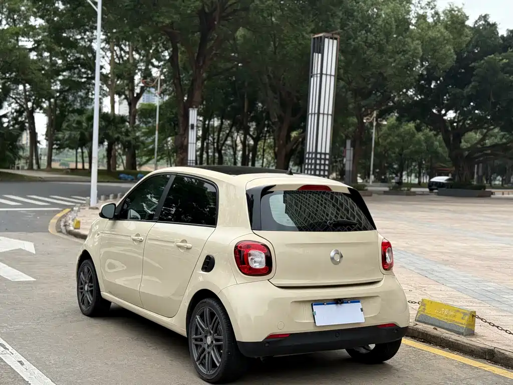 Smart Forfour 2016 1.0L 52