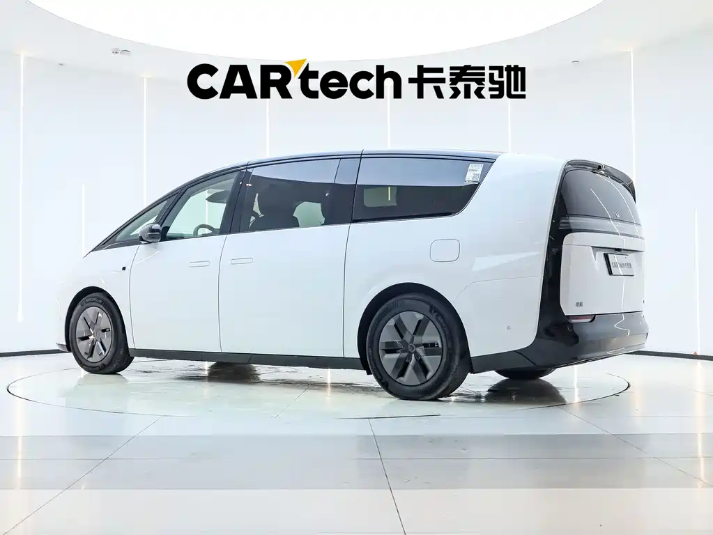 Li Auto Li MEGA — миниатюра 6