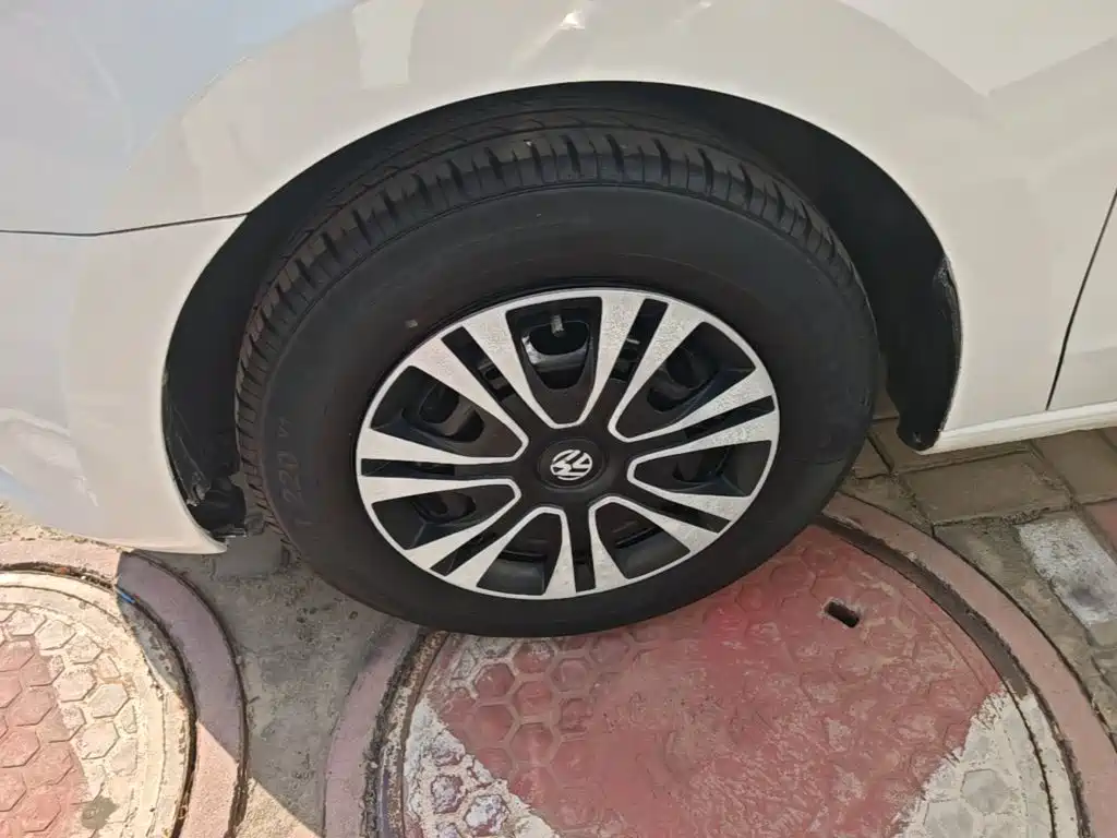 Volkswagen Jetta — миниатюра 23