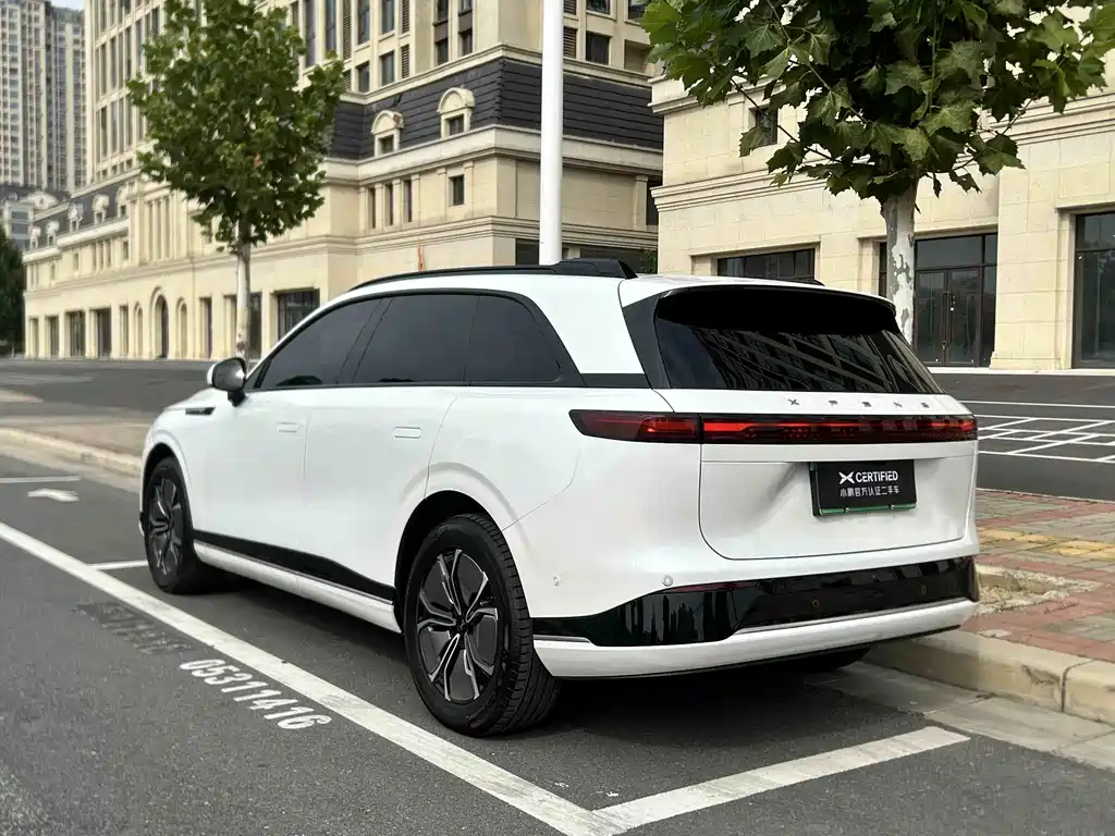 XPeng G9 — миниатюра 20