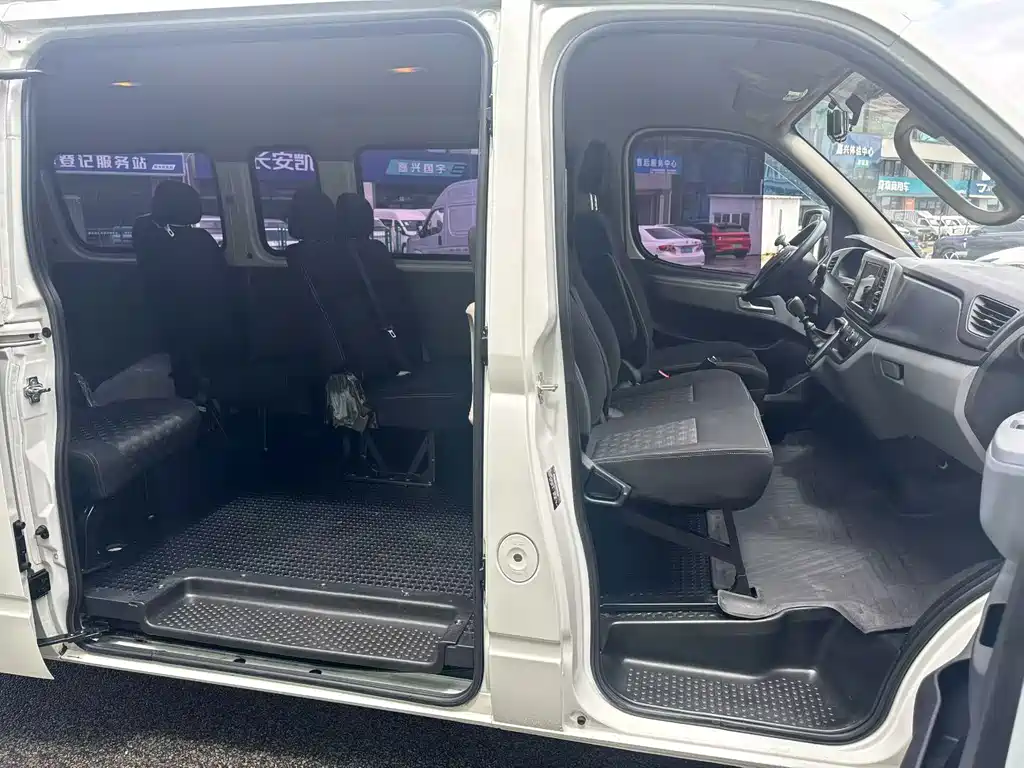 MAXUS V80 — миниатюра 4