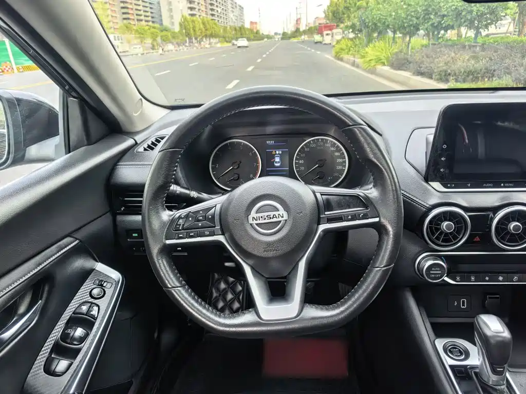 Nissan Sylphy — миниатюра 3