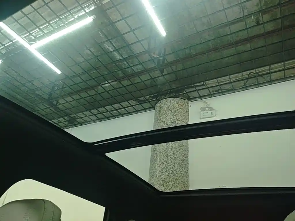 Geely Boyue L — миниатюра 18