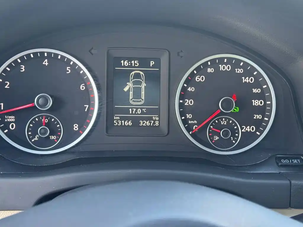 Volkswagen Tiguan — миниатюра 8