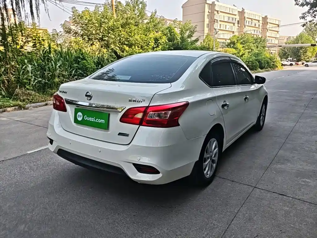 Nissan Sylphy — миниатюра 7