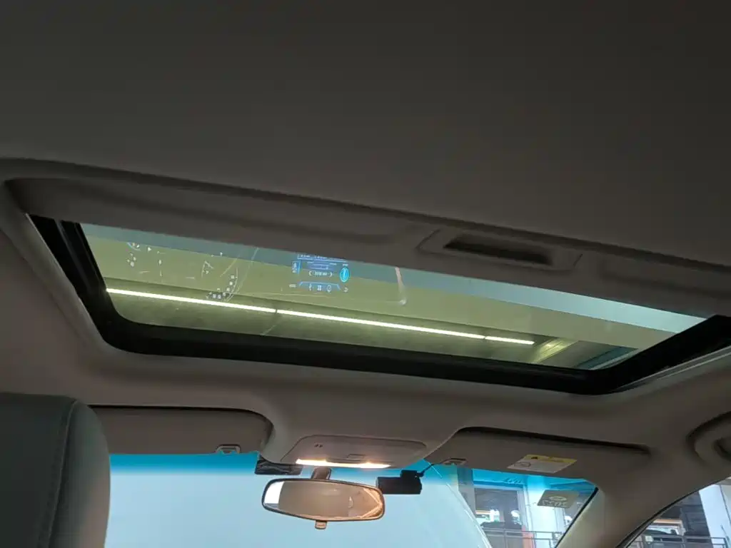 Buick Excelle — миниатюра 18