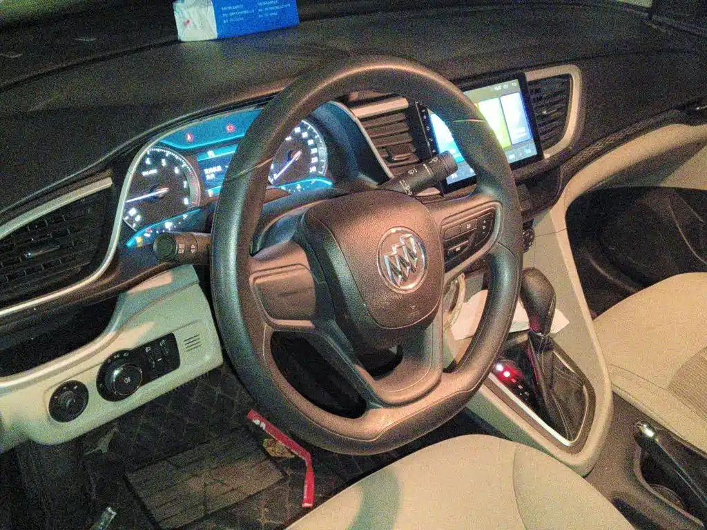 Buick Excelle — миниатюра 6