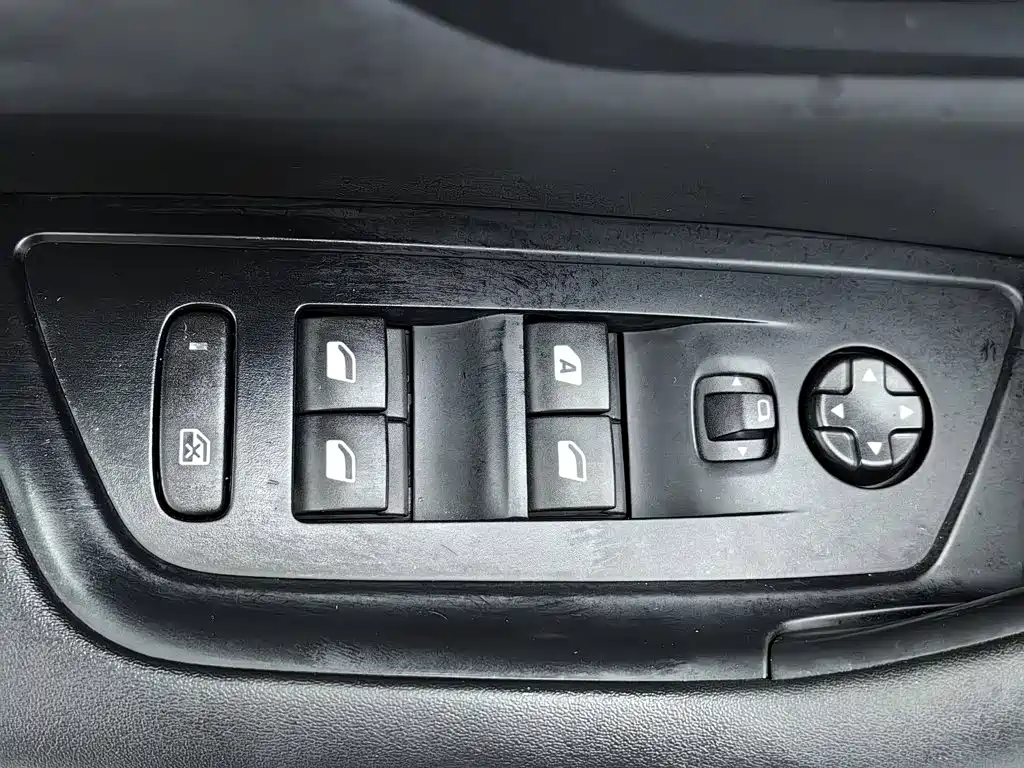 Peugeot 508 — миниатюра 9
