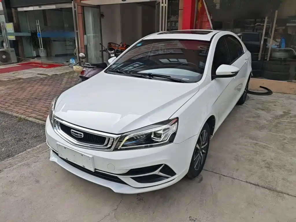 Geely Emgrand — миниатюра 2