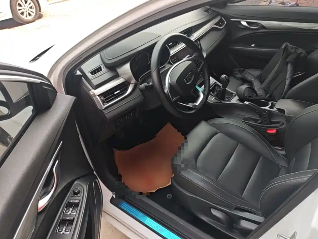 Geely Emgrand — миниатюра 16