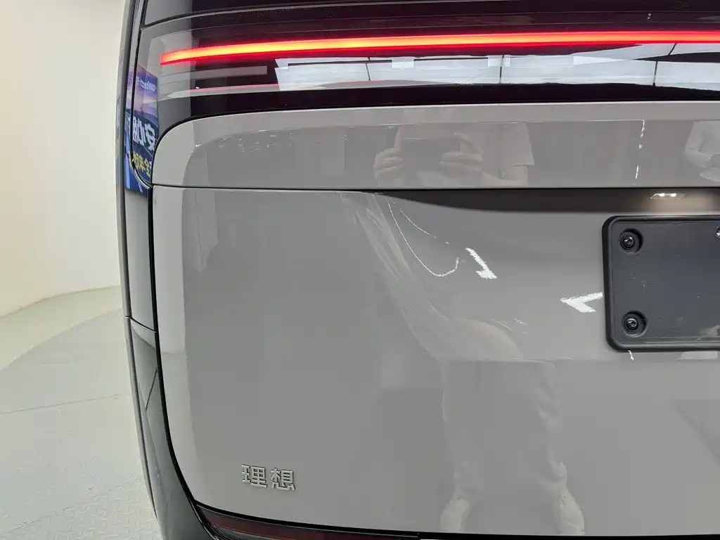Li Auto Li MEGA — миниатюра 8