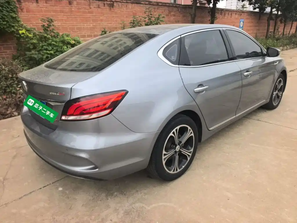 MG MG6 — миниатюра 7