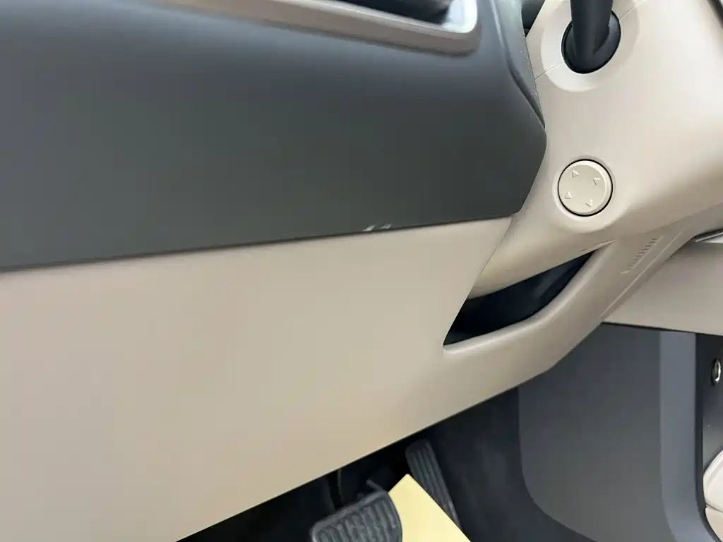 Li Auto Li MEGA — миниатюра 46