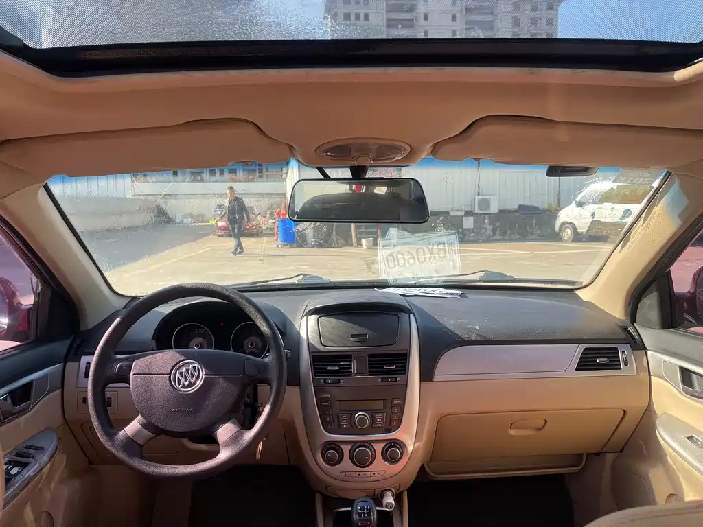 Buick Excelle — миниатюра 4