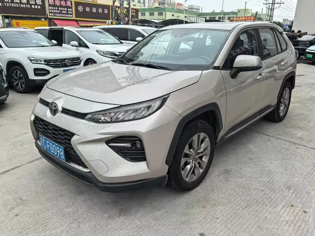 Купить Toyota Wildlander