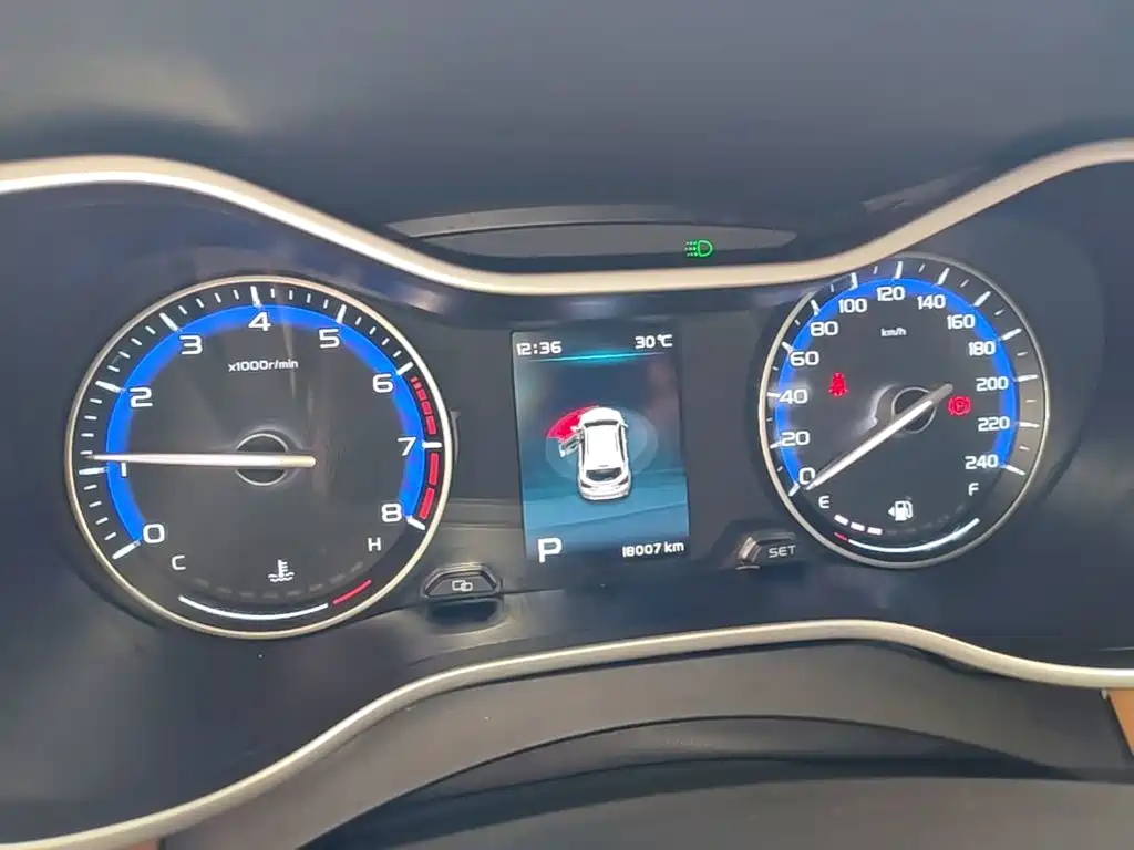 Geely Vision S1 — миниатюра 12