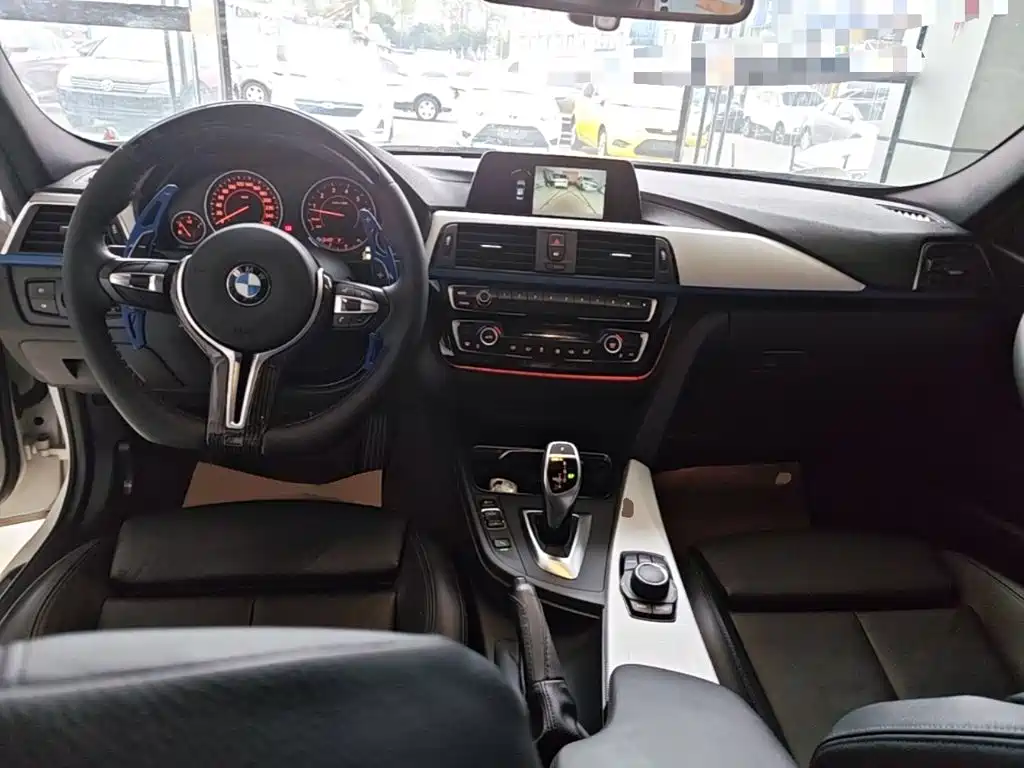 BMW 3 Series — миниатюра 10