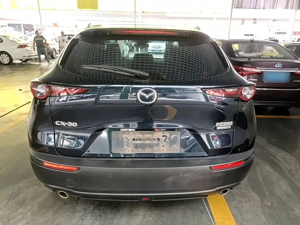 Mazda CX-30 — миниатюра 6
