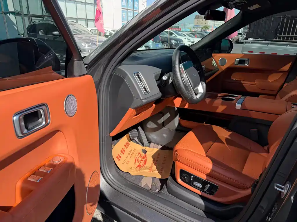 Li Auto Li L9 — миниатюра 10