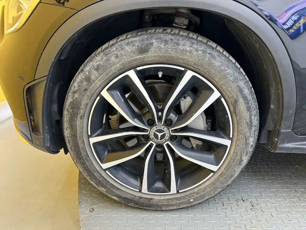 Mercedes-Benz GLC — миниатюра 11