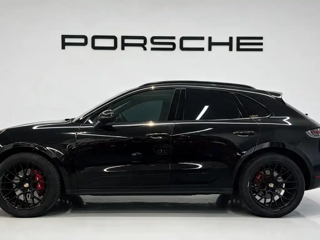 Porsche Macan — миниатюра 3