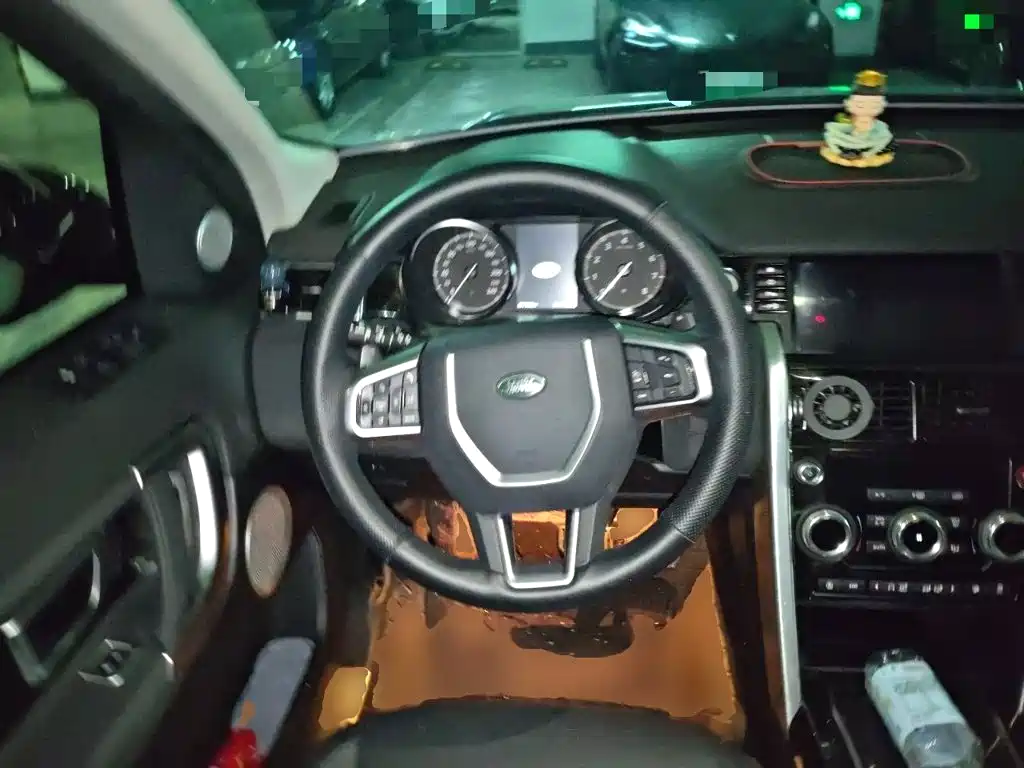 Land Rover Discovery Sport — миниатюра 11