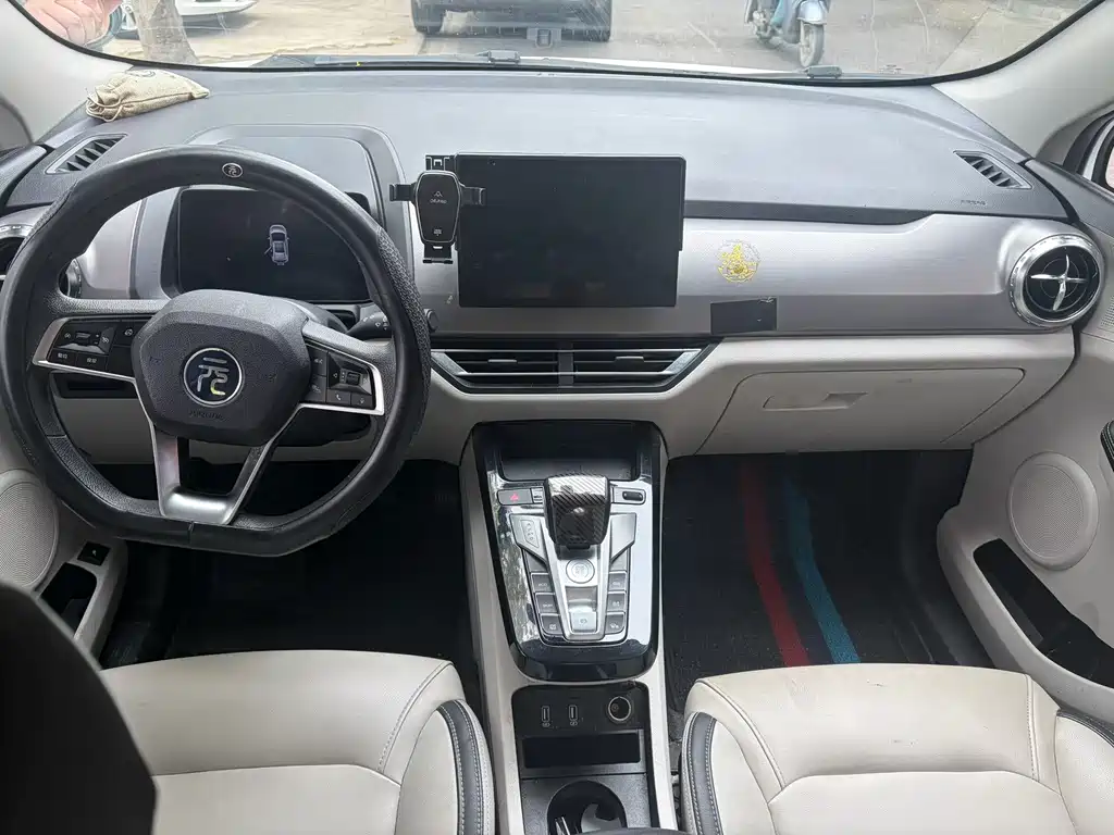 BYD Yuan Pro — миниатюра 6