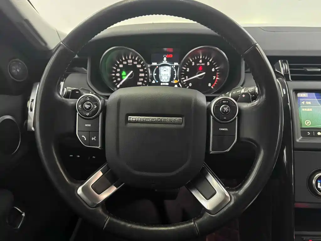Land Rover Discovery — миниатюра 12