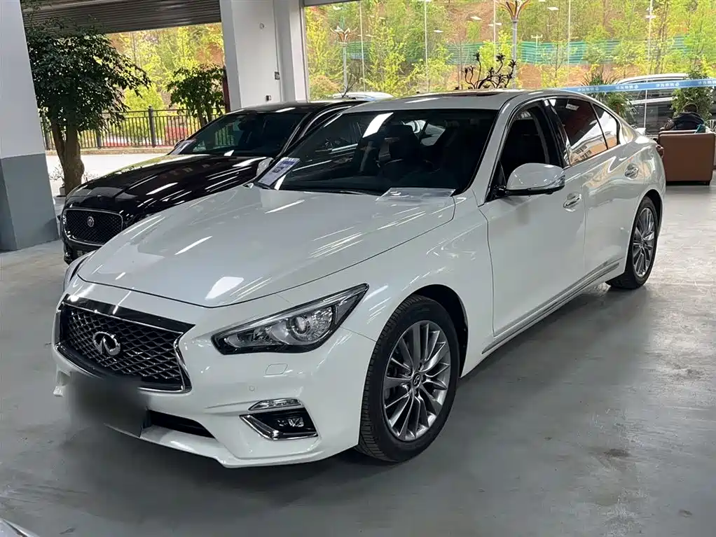 Infiniti Q50L 2021
