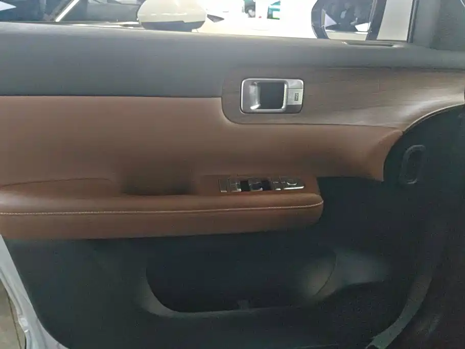 Wuling Xingguang S — миниатюра 7