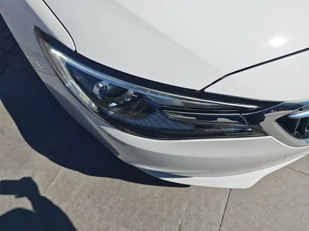 Buick Excelle — миниатюра 8