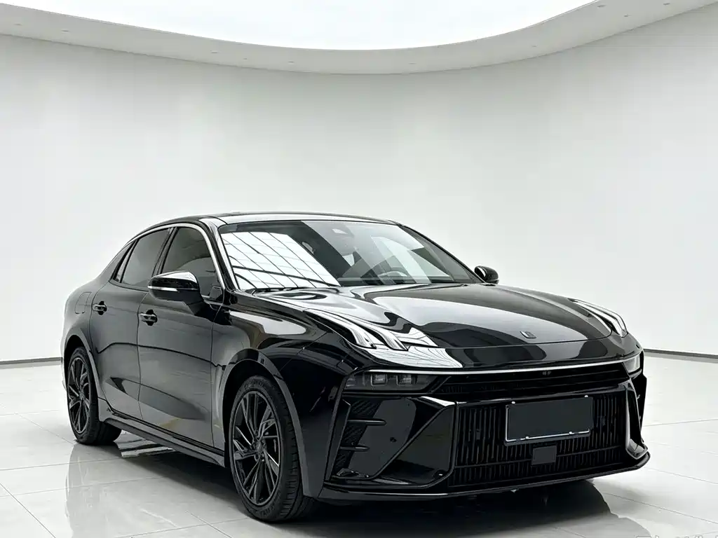 Lynk & Co 03 — миниатюра 3