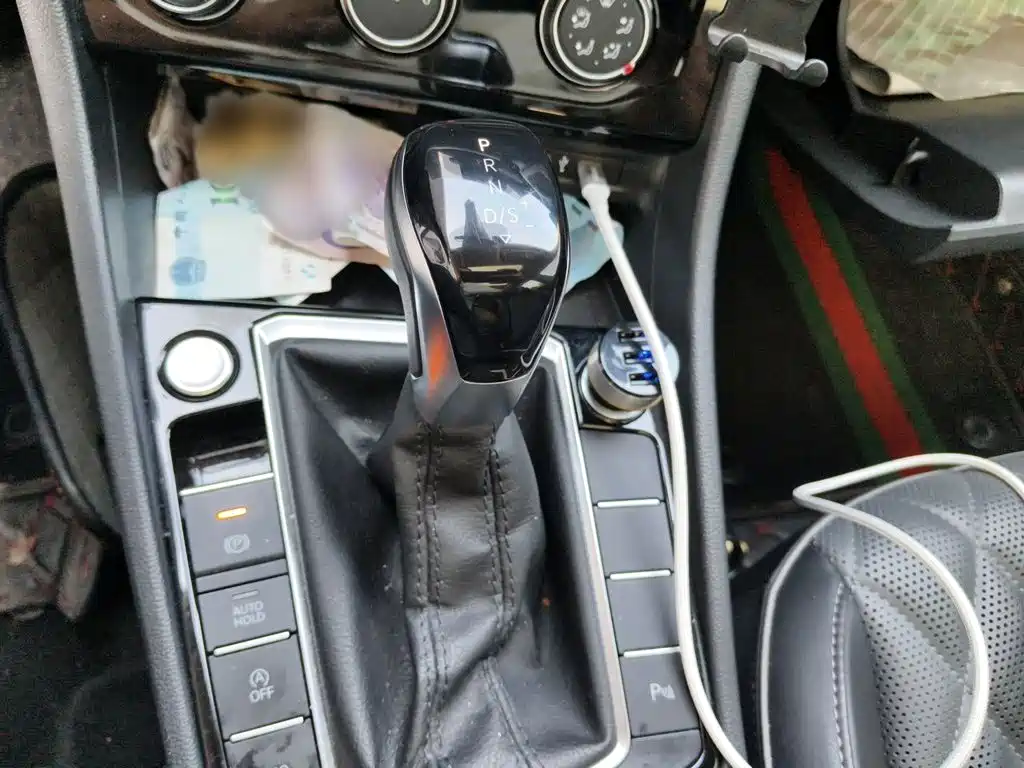 Volkswagen Sagitar — миниатюра 7
