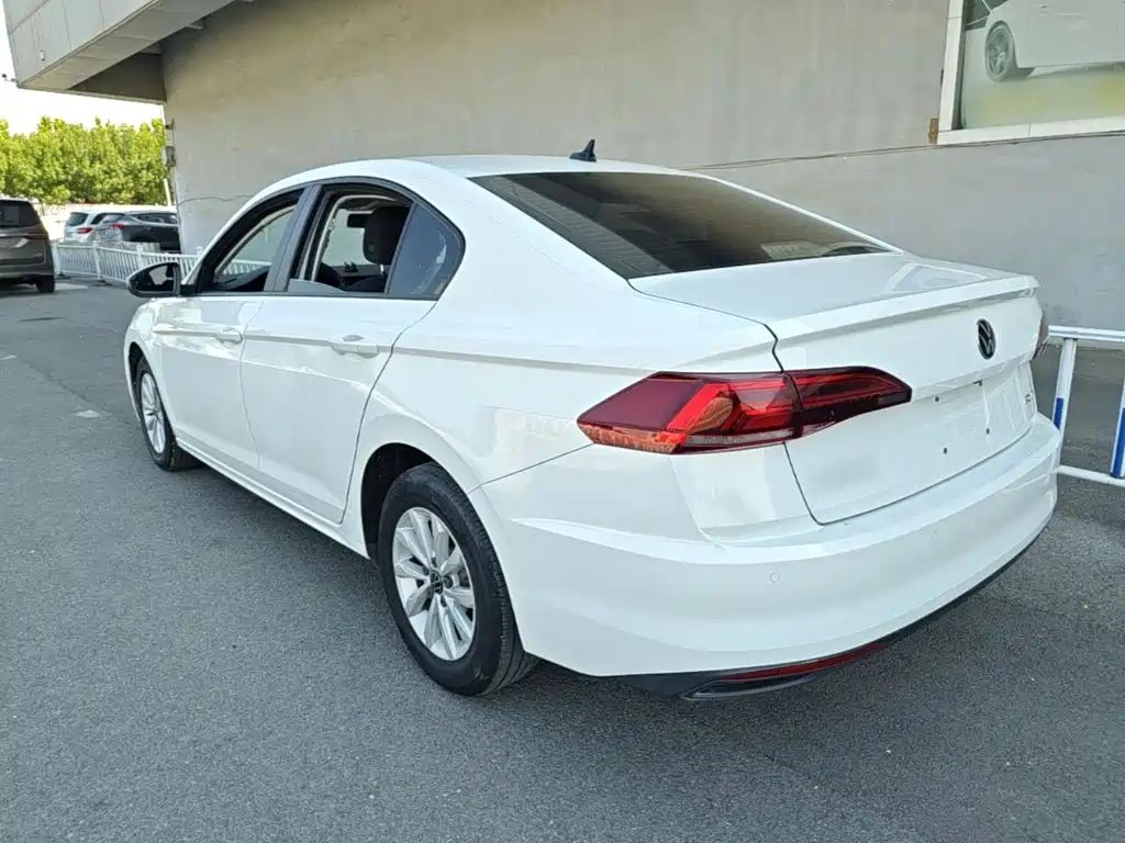 Volkswagen Bora — миниатюра 5