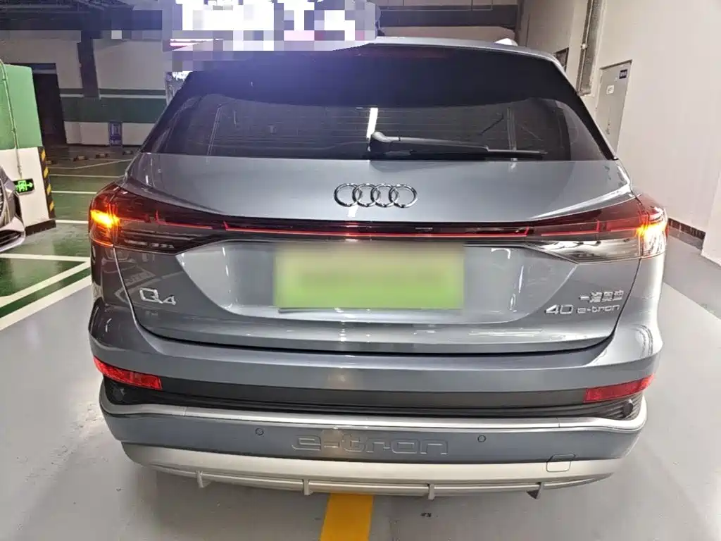 Audi Q4 e-tron — миниатюра 6