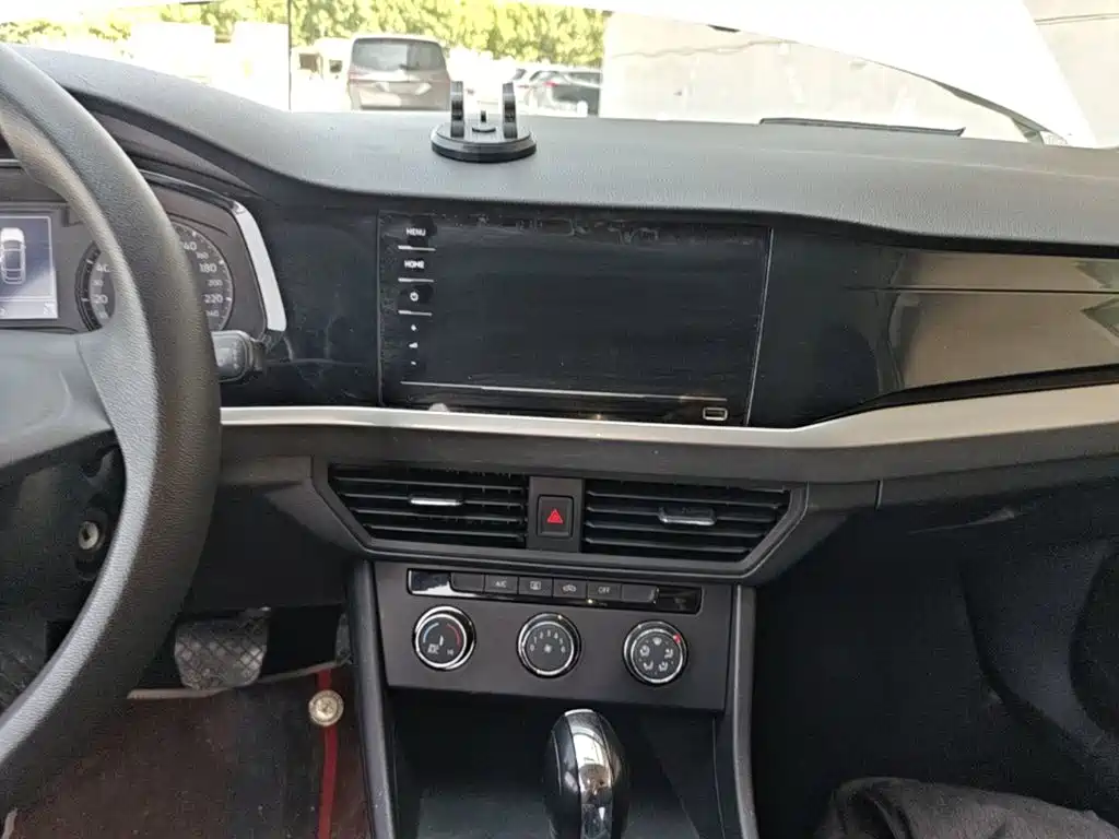 Volkswagen Bora — миниатюра 13