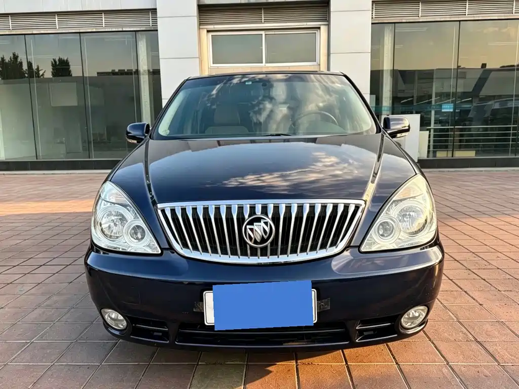 Buick GL8 — миниатюра 3