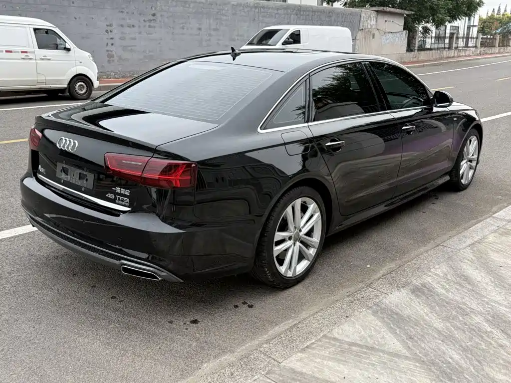 Audi A6L — миниатюра 7